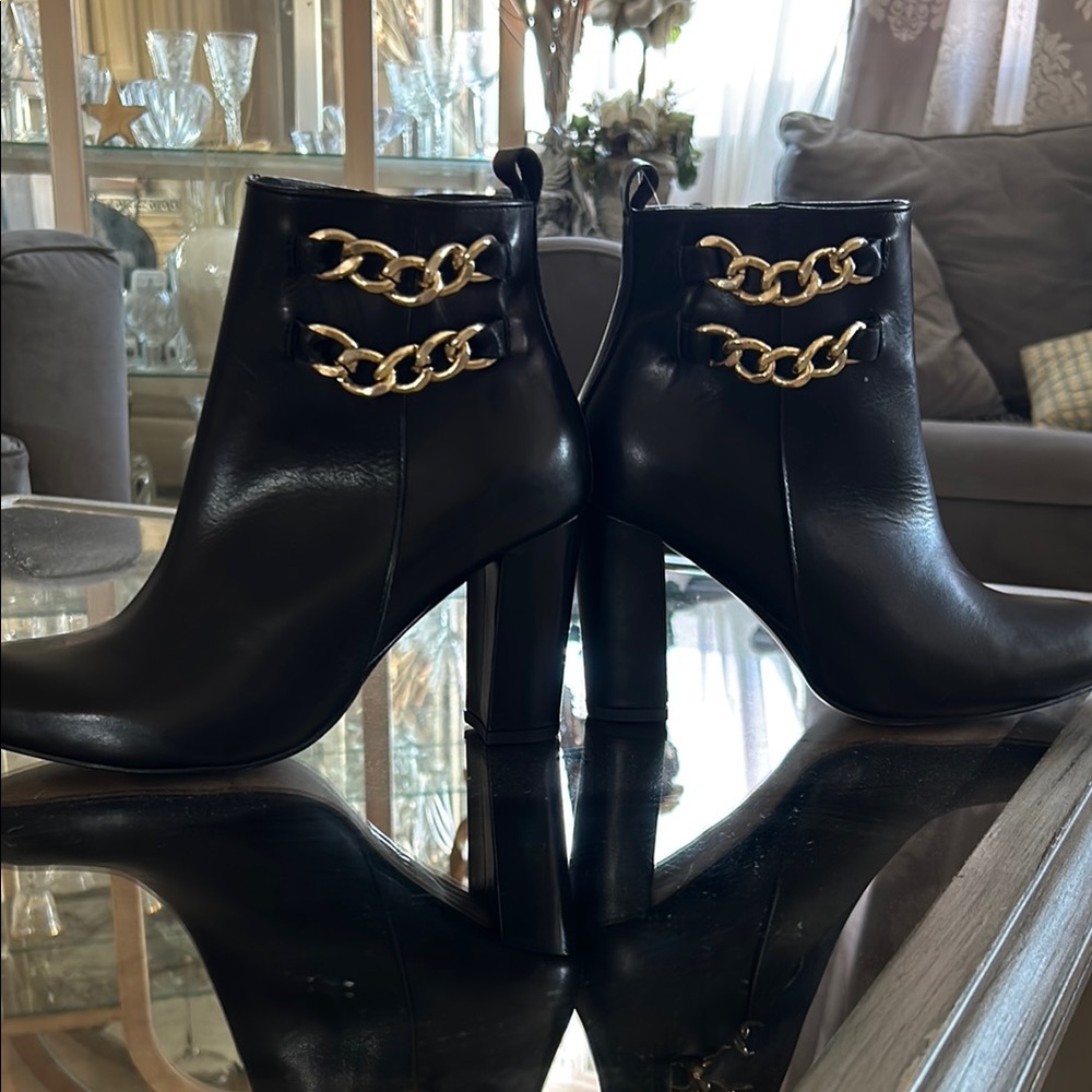 Elodie Black Ankle Boots with Stiletto Heel